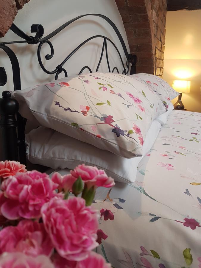 Bed and Breakfast Lyndene Penistone Esterno foto