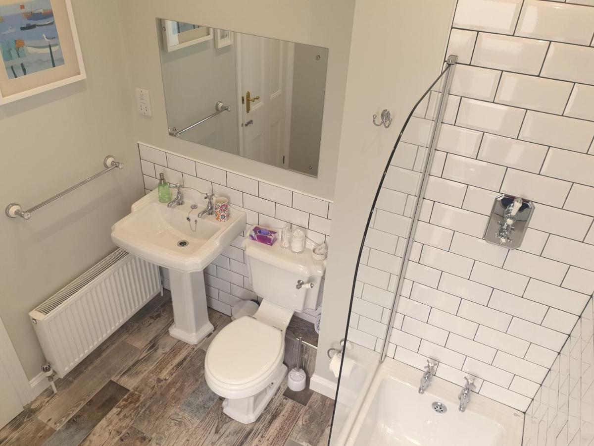 Bed and Breakfast Lyndene Penistone Esterno foto